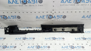 Front right door sill plate VW Atlas 18-26 black, with chrome, scratches on chrome