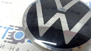 VW Atlas 21-26 radiator grille emblem for radar without backlight, sand