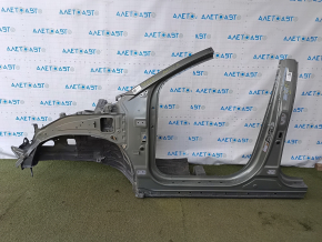 Front left quarter of Kia Sportage 23-25 2.5 sawed off, with central pillar, green