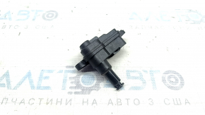 VW Atlas 18-26 fuel filler flap lock