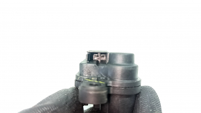 VW Atlas 18-26 fuel filler flap lock
