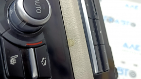 Climate control and radio control for BMW 5 F10 11-16 auto, with heated seats, with beige Oyster trim, air under the glass, trim is worn