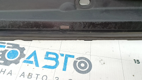The hood-wing seal, left BMW 5 F10 11-16, has dried out
