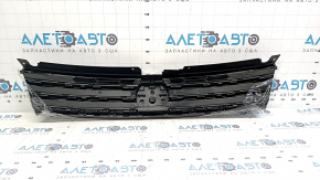 Radiator grille VW Touareg 15-17 chrome molding