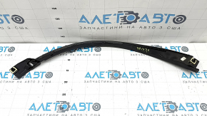 Rear left front fender arch trim for Honda CRV 23-26 on the body, scratches