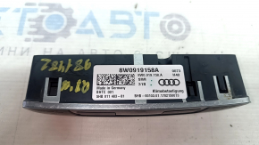 Audi Q7 16-23 rear row climate control, heated, scratched