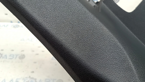 Lower right rear pillar trim Audi Q7 16-26 black, scratches