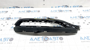 Front bumper air duct left Audi Q7 16-25 crack