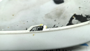 Front bumper lip left Audi Q7 16-19 white, broken fasteners