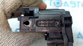 Rear left door lock BMW 5 G30 17-23 with door closer