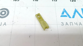 The front left door closer cable of BMW 5 G30 17-23 is torn