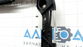 The panoramic mechanism of the Audi Q7 16-26 frame is broken, with wiring, the connector is cut