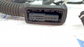 Wiring for the rear right door of the Audi Q7 16-19