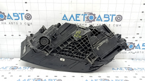 Front right headlight assembly Audi Q7 16-19 Xenon, cracked varnish