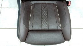 Passenger seat BMW 5 G30 17-23 with airbag, electric, heating, ventilation, massage, memory, dark brown leather, Comfort, scratches, dents on the rear lining