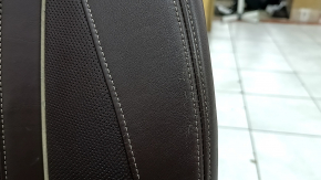 Passenger seat BMW 5 G30 17-23 with airbag, electric, heating, ventilation, massage, memory, dark brown leather, Comfort, scratches, dents on the rear lining