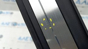 Outer rear right door sill trim BMW 5 G30 17-23 Luxury Line, nicks, scratches, trim peeled off
