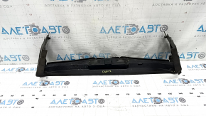 The upper radiator deflector of BMW 5 G30 17-23 has dried out seal