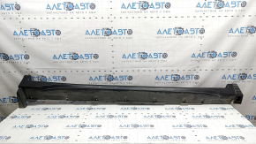 Right threshold Nissan Rogue 17-20 structure, scratches, scuffs