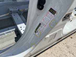 Central left body pillar Nissan Rogue 14-20 on the body, pokes