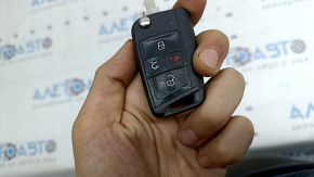 VW Jetta 19-19 key, 4 buttons, folding, scratches
