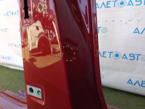 Front right quarter of VW Tiguan 18-24 sawed off, with B-pillar, red, bumps on the threshold