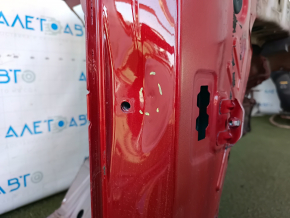 Front right quarter of VW Tiguan 18-24 sawed off, with B-pillar, red, bumps on the threshold