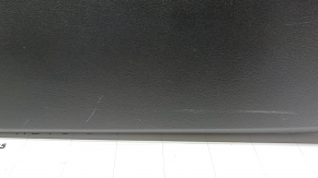 The lower trim of the trunk door of the Nissan Ariya 23-26 is black, there are scratches, the plastic has turned white, the fastener is broken