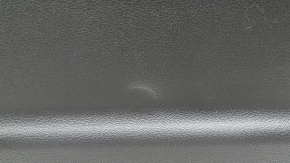 The lower trim of the trunk door of the Nissan Ariya 23-26 is black, there are scratches, the plastic has turned white, the fastener is broken