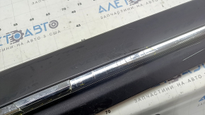 Left threshold for Honda Accord 18-22 with chrome, graphite, chrome is swollen, molding is cracked, scratches, fastener is broken