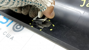 Left threshold Kia Niro 17-22 HEV, PHEV structure, without mudguard, cracks, scratches, dented, broken fasteners