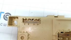Hyundai Tucson 22-24 1.6T HEV under-dash fuse box