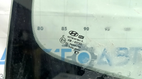 Hyundai Tucson 22-24 windshield for camera and humidity sensor