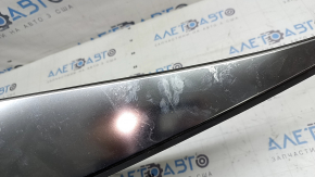 Left rear fender trim Hyundai Tucson 22-26 matte chrome, broken fasteners, broken fasteners, in glue