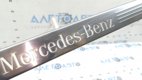 Outer front right door sill trim Mercedes W167 GLE 350 450 20-26 chrome with backlight, scratches