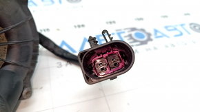Air pump VW Tiguan 18-20 torn cushions