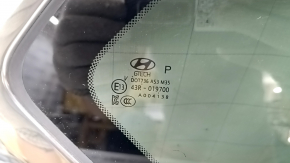 Rear right fixed glass window Hyundai Santa FE 19-23 tinted, chrome