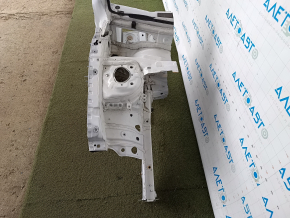 The front right quarter of the Mercedes CLA 14-19 is sawn off, white