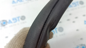 Front right door seal Hyundai Santa FE 19-23 worn