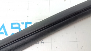 Front left door seal Hyundai Santa FE 19-23 worn