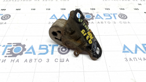 The rear right muffler bracket for Audi Q3 8U 15-18 is rusty