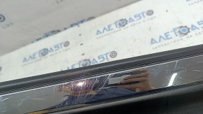Lower rear right door trim for Honda CRV 17-22 Touring, structure with chrome molding, scratches, dented