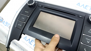 Display radio disc drive player Toyota Camry v55 15-17 usa hybrid, worn, display defect