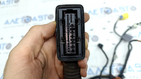 Wiring for the front left door of the Audi A4 B8 08-16 keyless