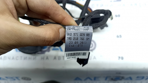 Wiring for the front left door of the Audi A4 B8 08-16 keyless
