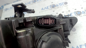 Front left headlight assembly Audi A4 B8 13-16 rest xenon LED, needs polishing, scratches, yellowing LED