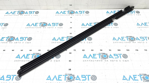 Inner glass seal for the rear left door of a Mercedes X167 GLS 450 20-26