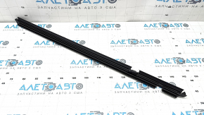Inner glass seal for the rear right door of a Mercedes X167 GLS 450 20-26