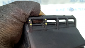 The fuse box housing under the hood of the Mercedes W167 GLE 350 450 20-26 is not a factory hole, there are breaks