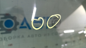 Windshield Toyota Camry v55 15-17 usa pokes, air along the edge
